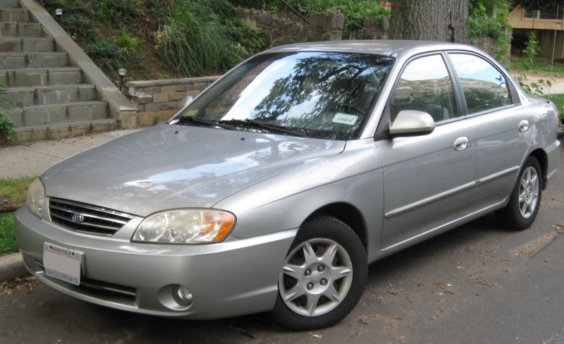 Kia Spectra американец
