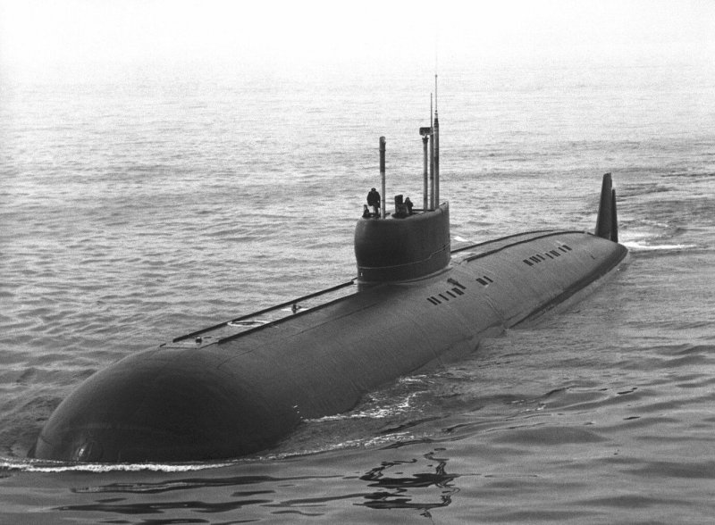Подводная лодка с-142