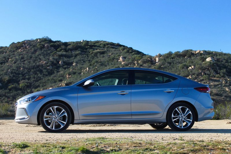 Hyundai Elantra c5g