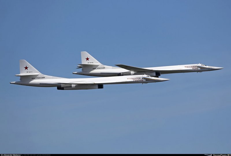 Самолет ту 160