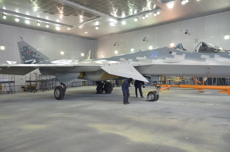 Китайский истребитель j-20