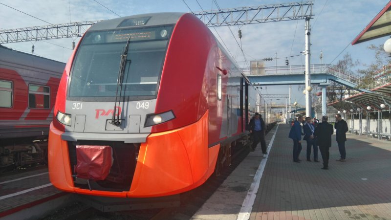 Электропоезд Ласточка Новороссийск Краснодар Ростов