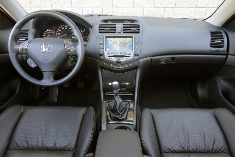 Honda Accord 2006 салон