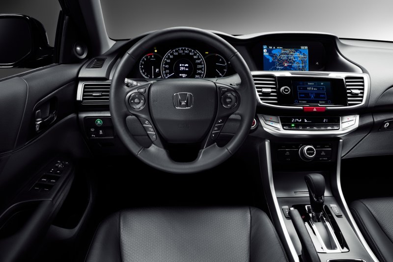 Honda Accord 9 салон