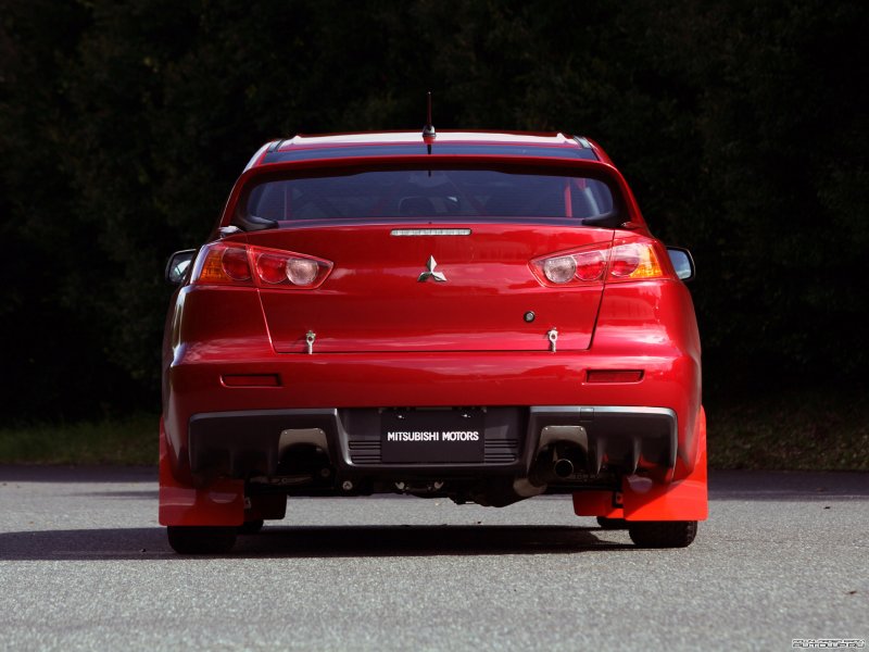 Mitsubishi Lancer EVO 10 зад