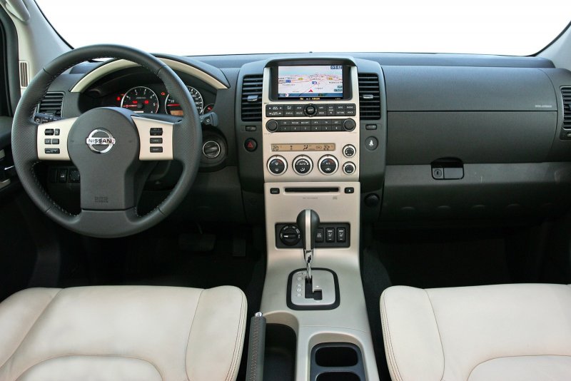 Nissan Pathfinder r51 2010