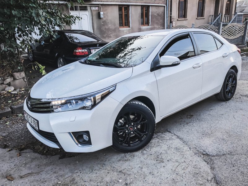 Toyota Corolla 160