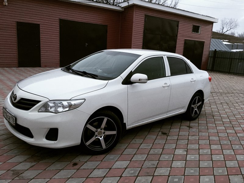 Тойота Королла 2010 r 17
