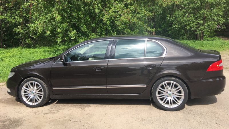 Шкода Суперб 3.6 v6 4x4