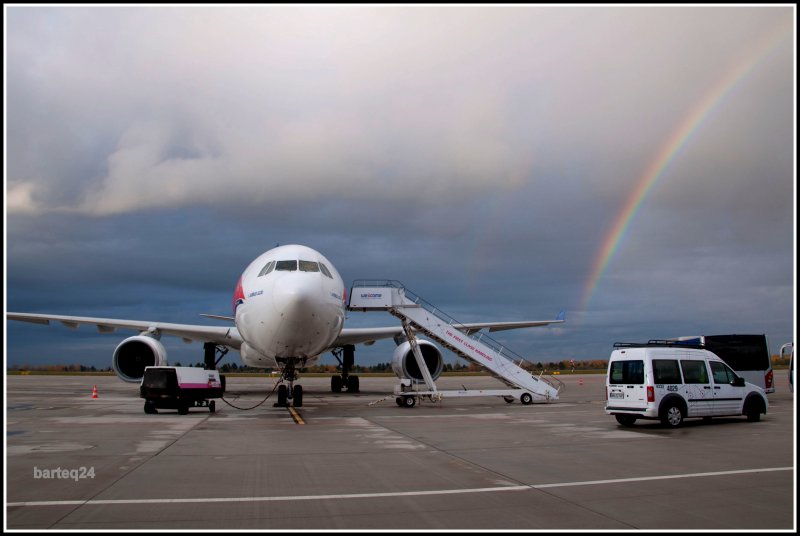 Боинг 737-800 компания Ижавиа