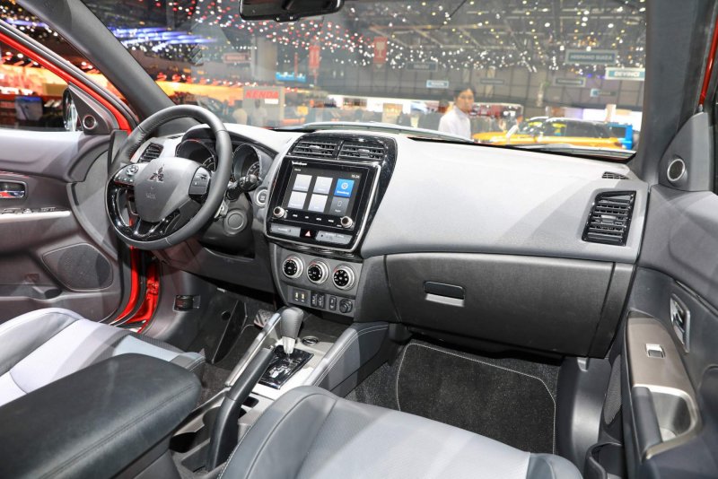 Mitsubishi ASX 2021 салон