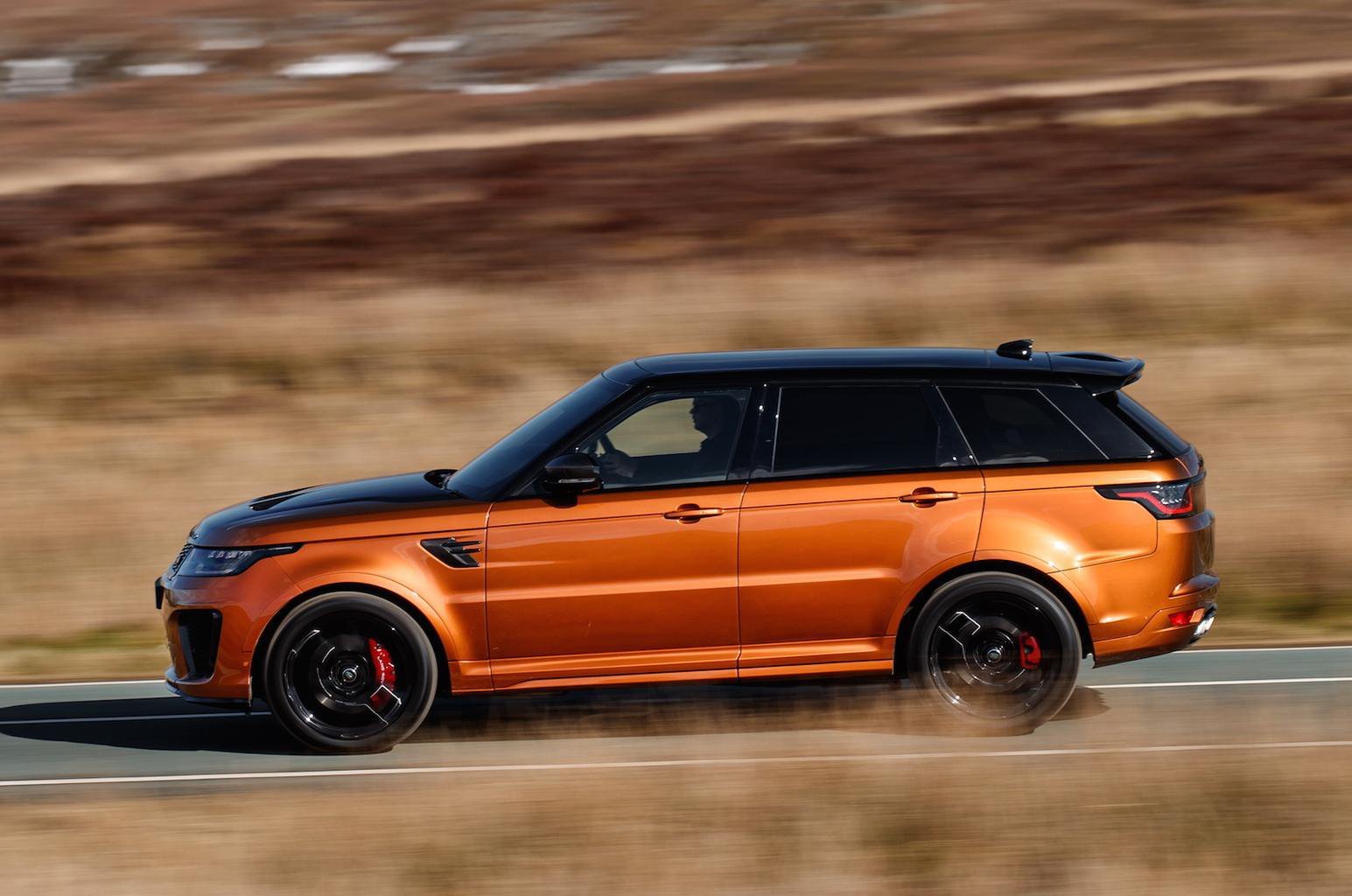 Range queries. Range Rover Sport SVR 2018. Range Rover Sport SVR оранжевый. Range Rover Sport SVR Orange. Рендж Ровер спорт 2021 Sanguinello Orange.