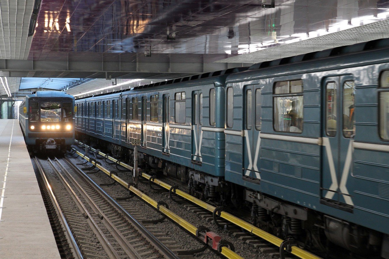 электричка в метро москва