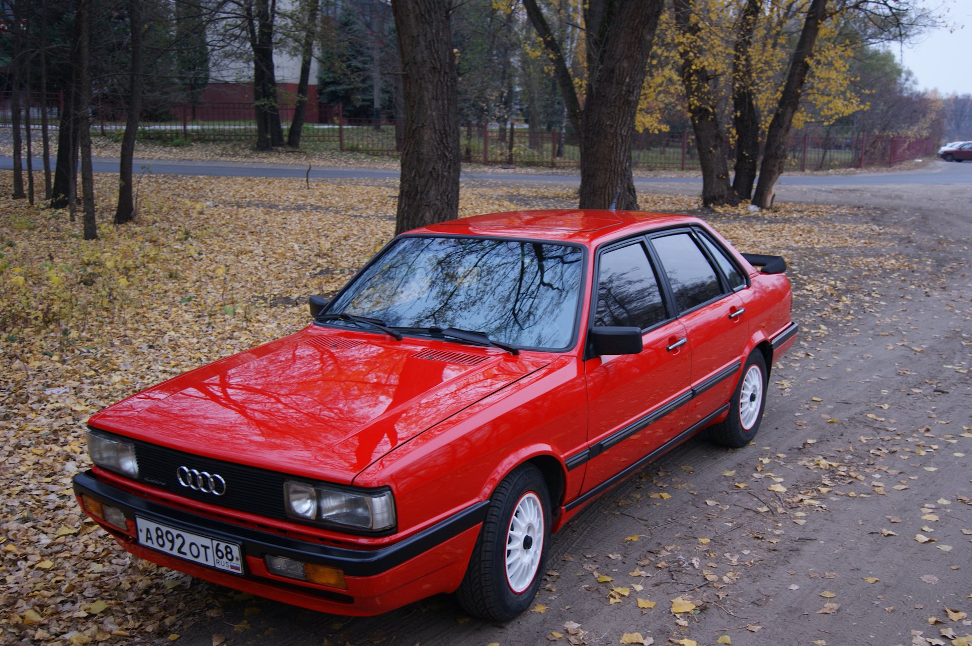 Два 80. Audi 80 b2. Audi 80 III (b2). Ауди 80 б2 кватро. Ауди 80 в2 кватро.