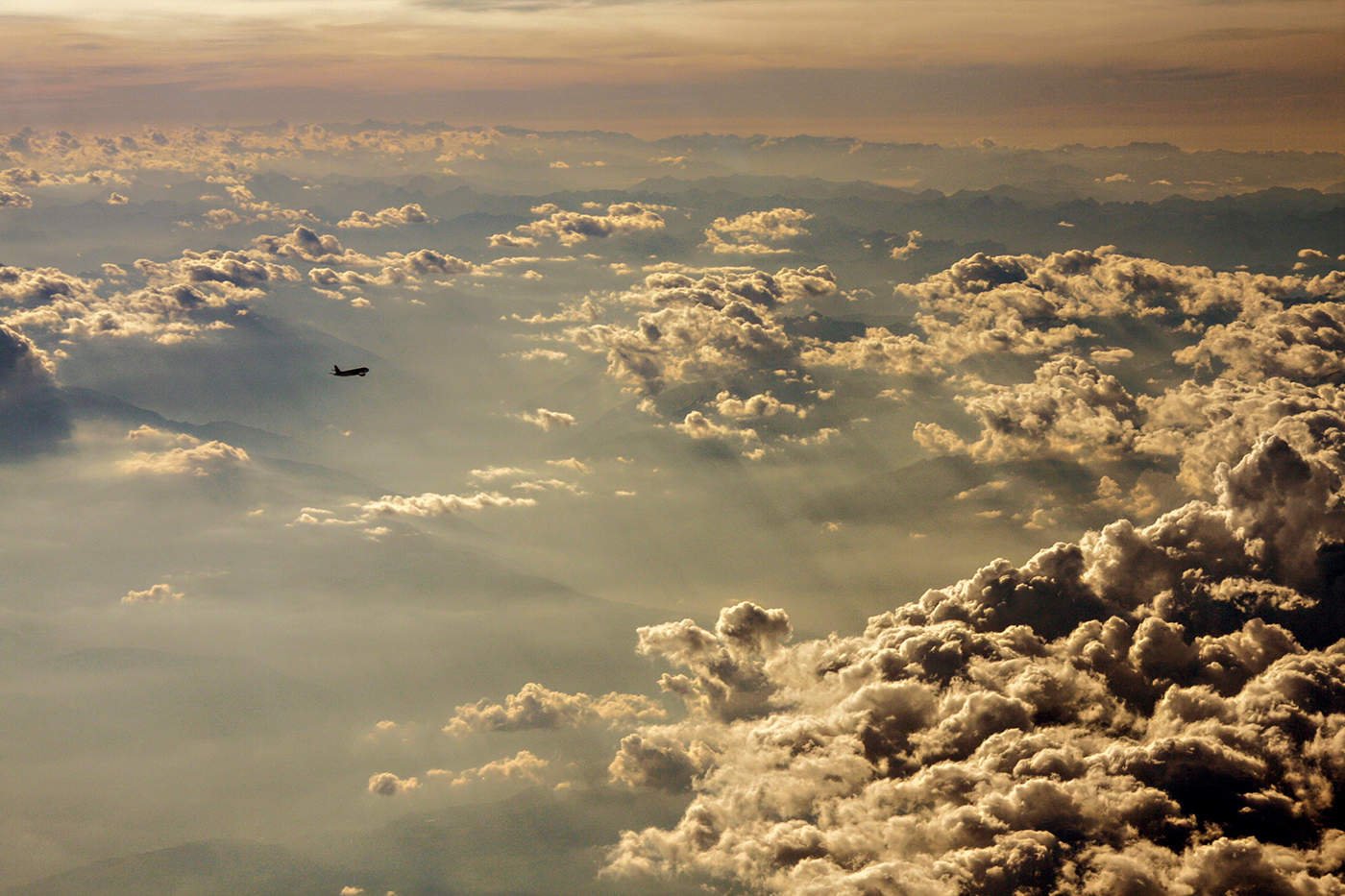 Фото облаков в небе с самолета