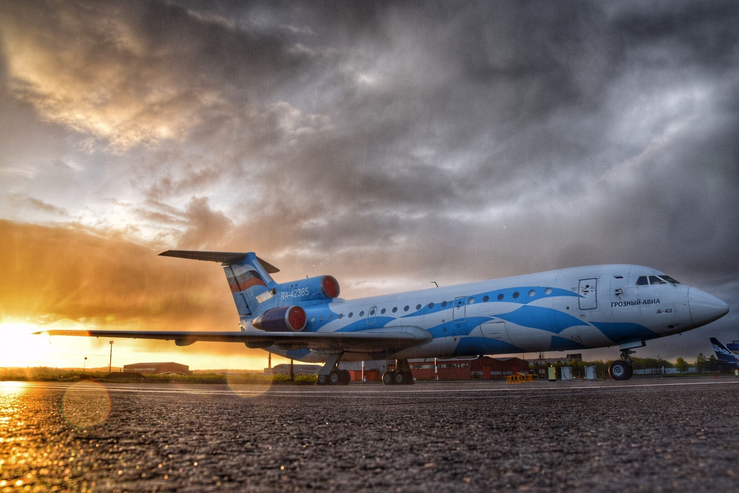 Победа Мурманск самолет. Аэропорт Мурманск. Мурманск авиа. СПБ Мурманск самолет.