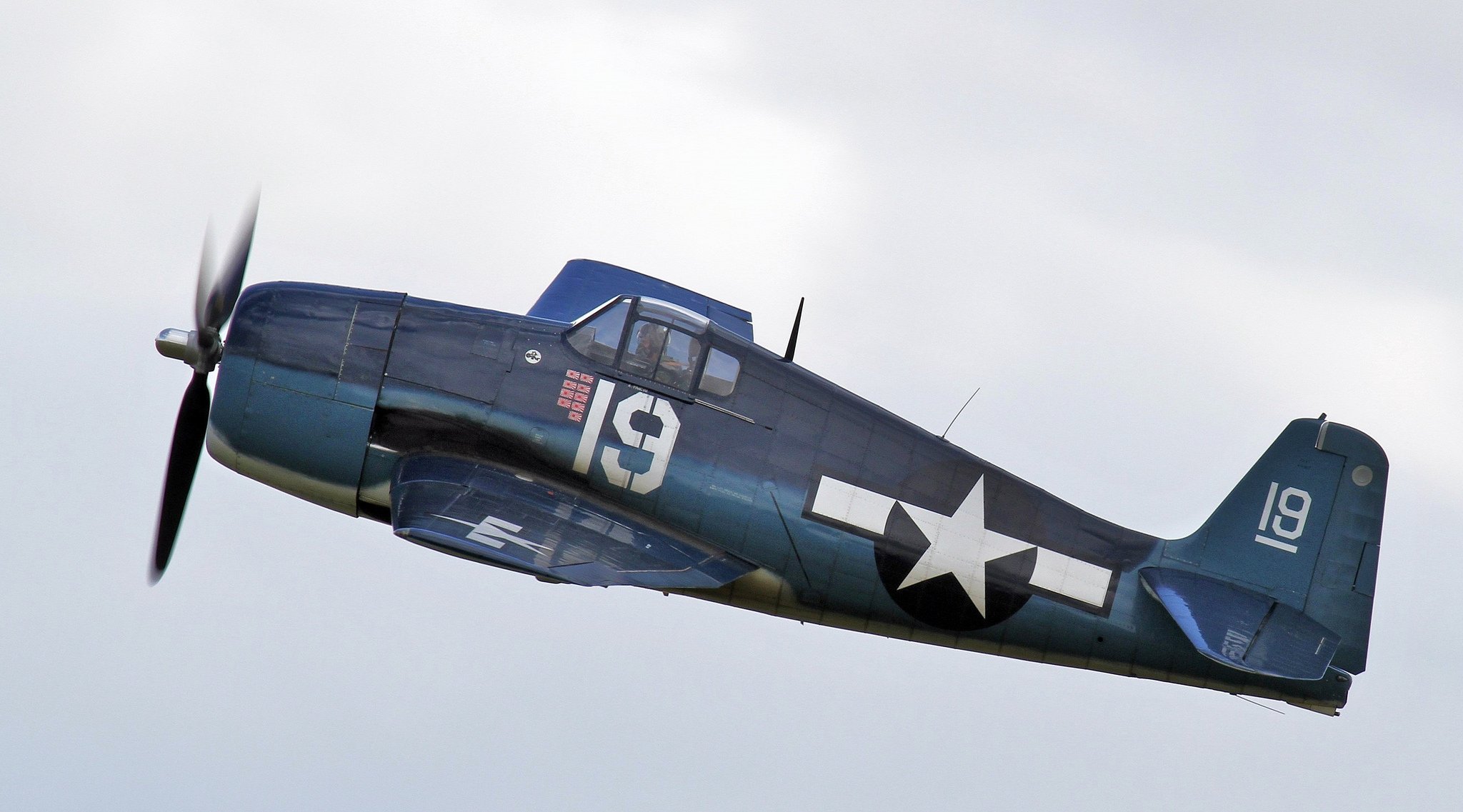 F 6. Самолет Grumman f6f Hellcat. F6f-5 Hellcat. Ф6ф Хелкет истребитель. Палубный истребитель Грумман f6f Хеллкэт.