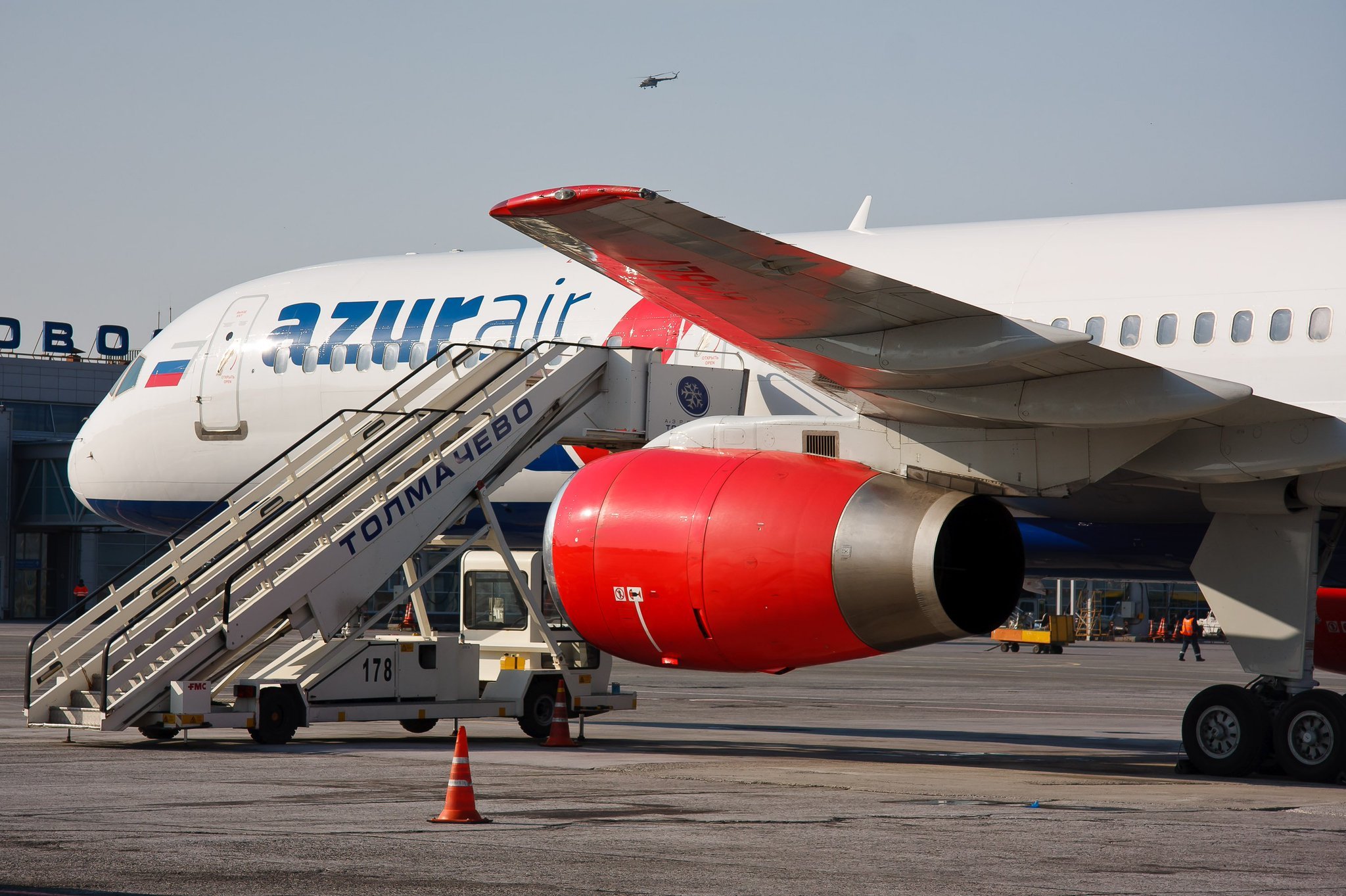 Азур авиакомпания рейсы. Азур Эйр самолеты. Azur Air чартер. Азур Эйр чартерные рейсы. Azur Air Новосибирск.