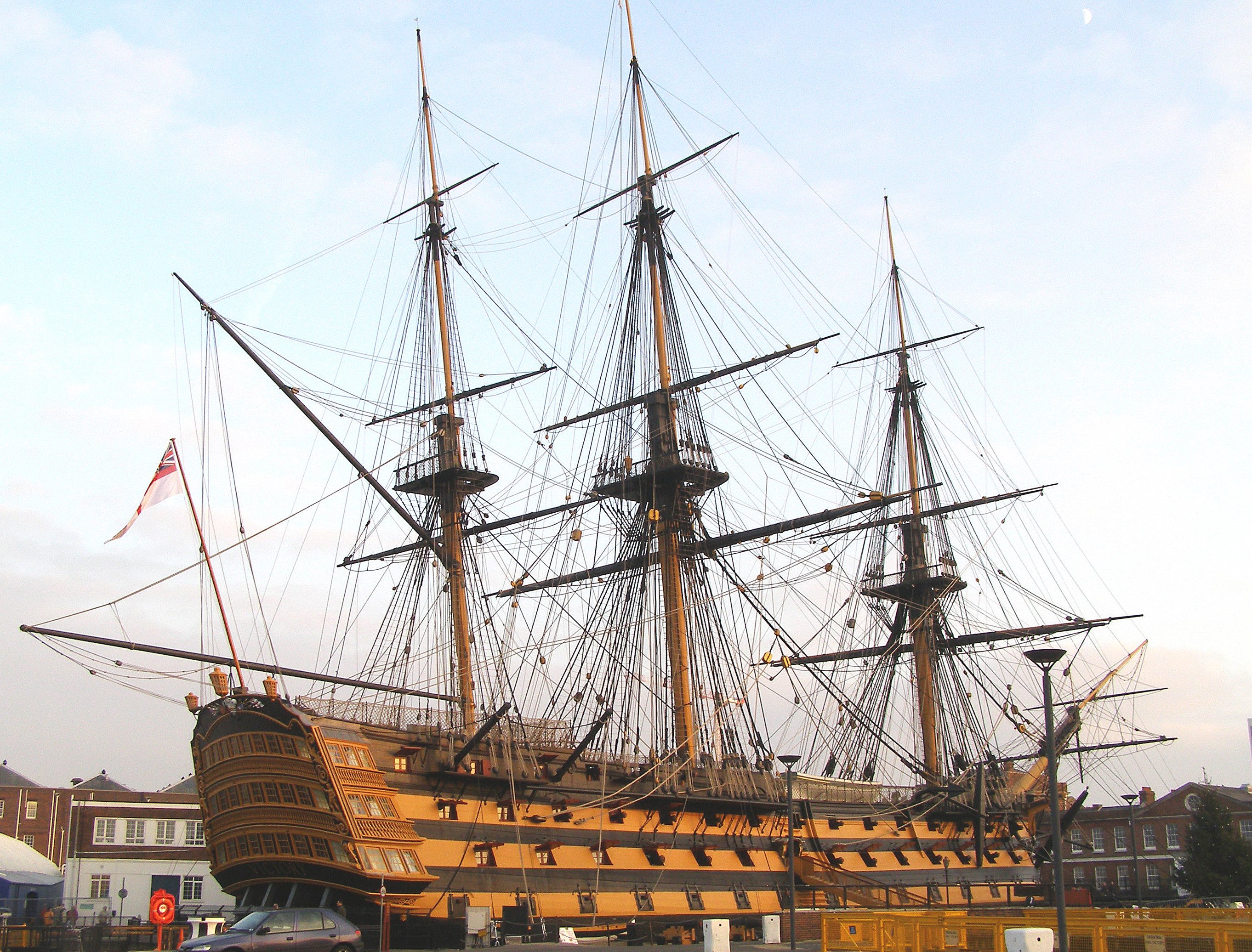 Линейный фрегат. Корабль линкор 18 века. Манильский Галеон корабль. Линкор 17-18 века. Парусный корабль 17 века Фрегат.