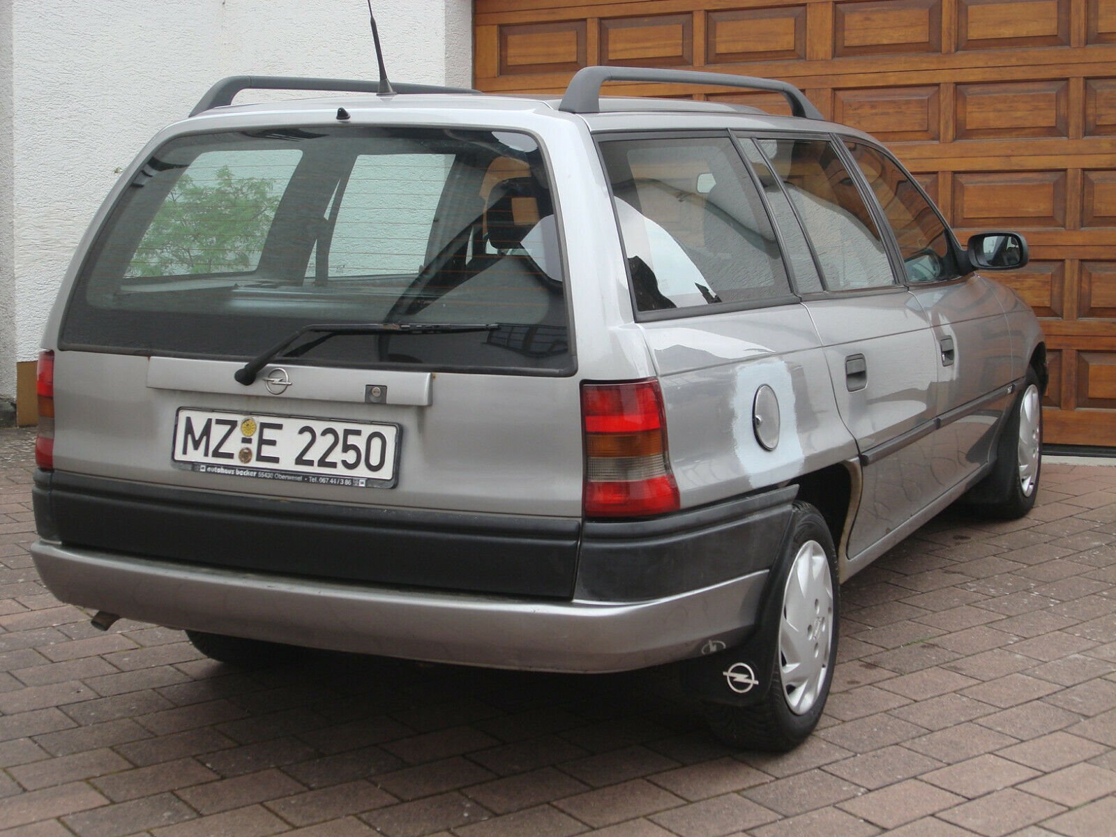 Опель караван универсал. Опель универсал 1996. Opel Astra f Caravan.