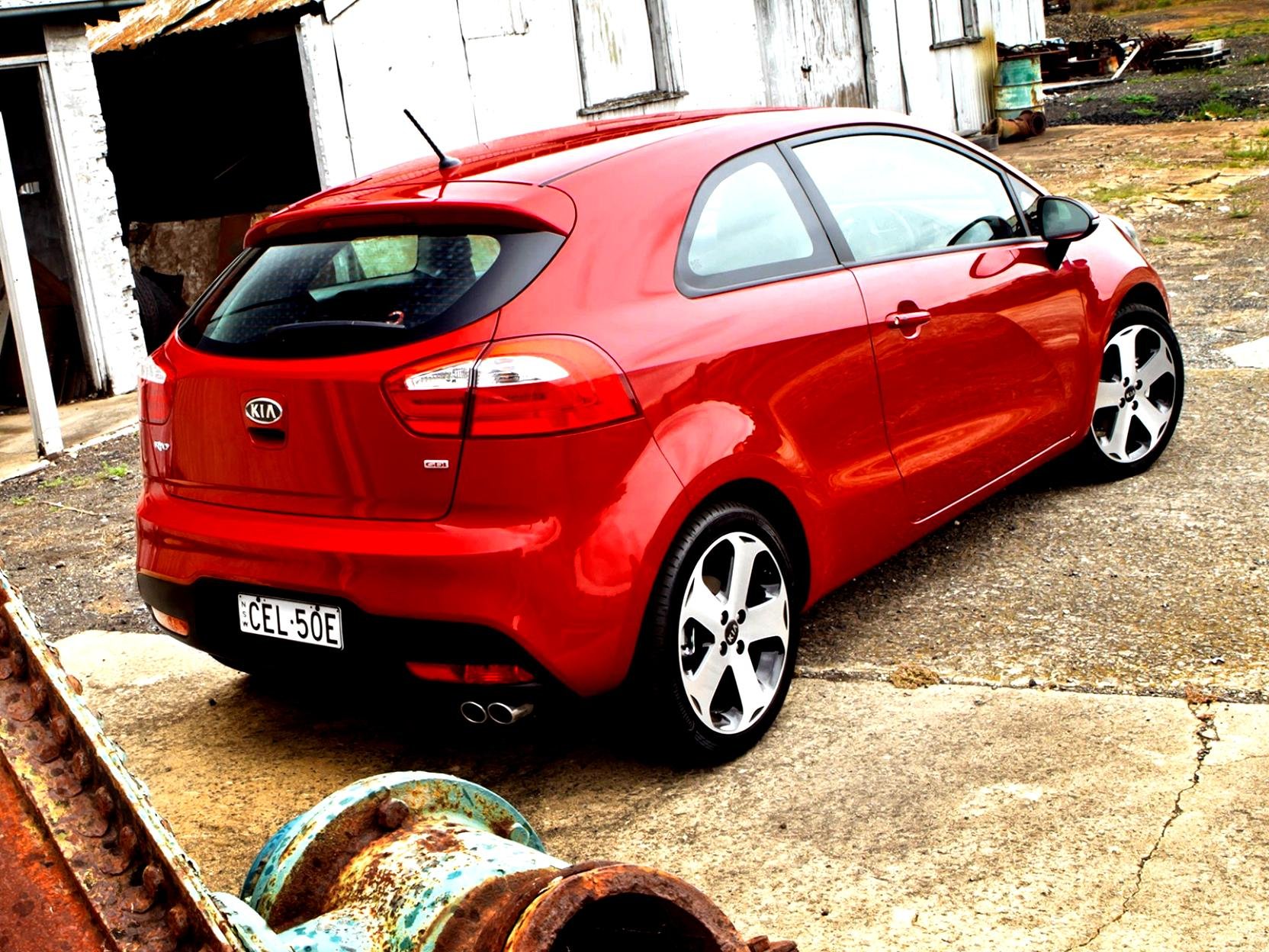 Рио 3. Kia Rio 3 Door. Киа Рио 3 хэтчбек. Kia Rio 3door 2015. Двери для Kia Rio 3 хэтчбек.