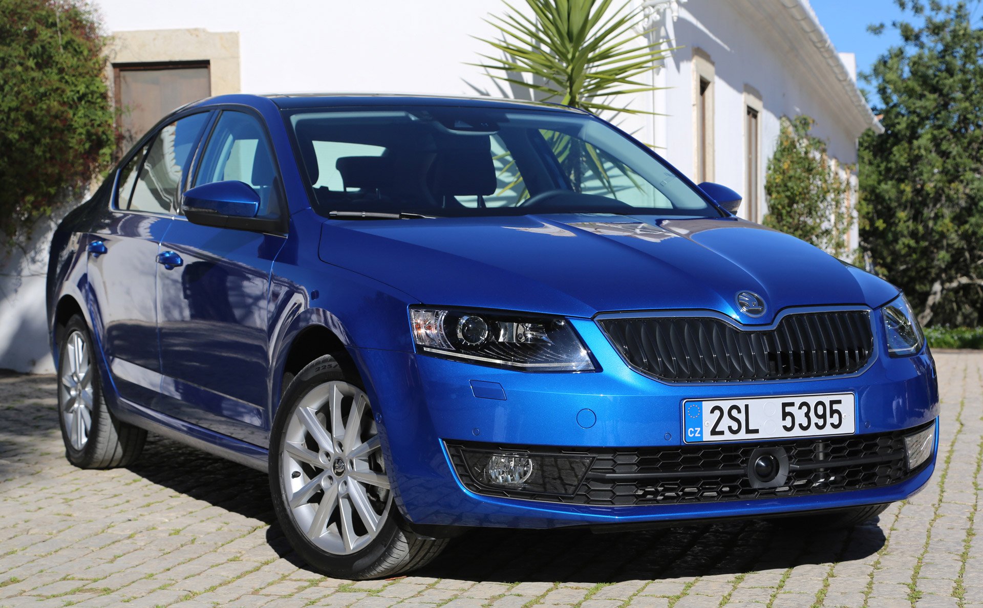 14 7 2019. Skoda Octavia a7 синяя. Skoda Octavia a7 FL.