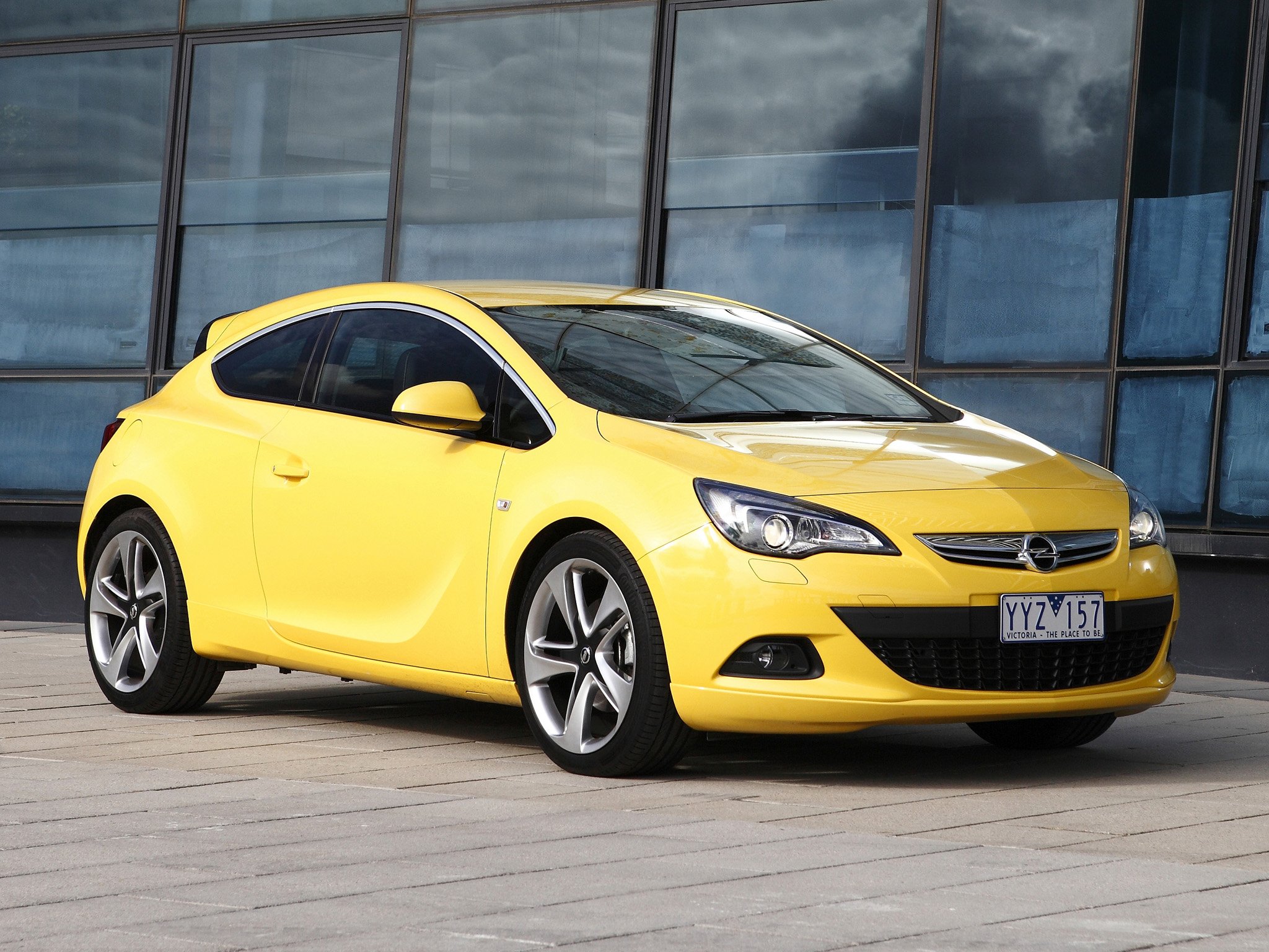 Опель джитиси. Opel Astra GTC 2012. Opel Astra j GTC 2012. Opel Astra GTC 2016. Opel Astra GTC 2012 купе.