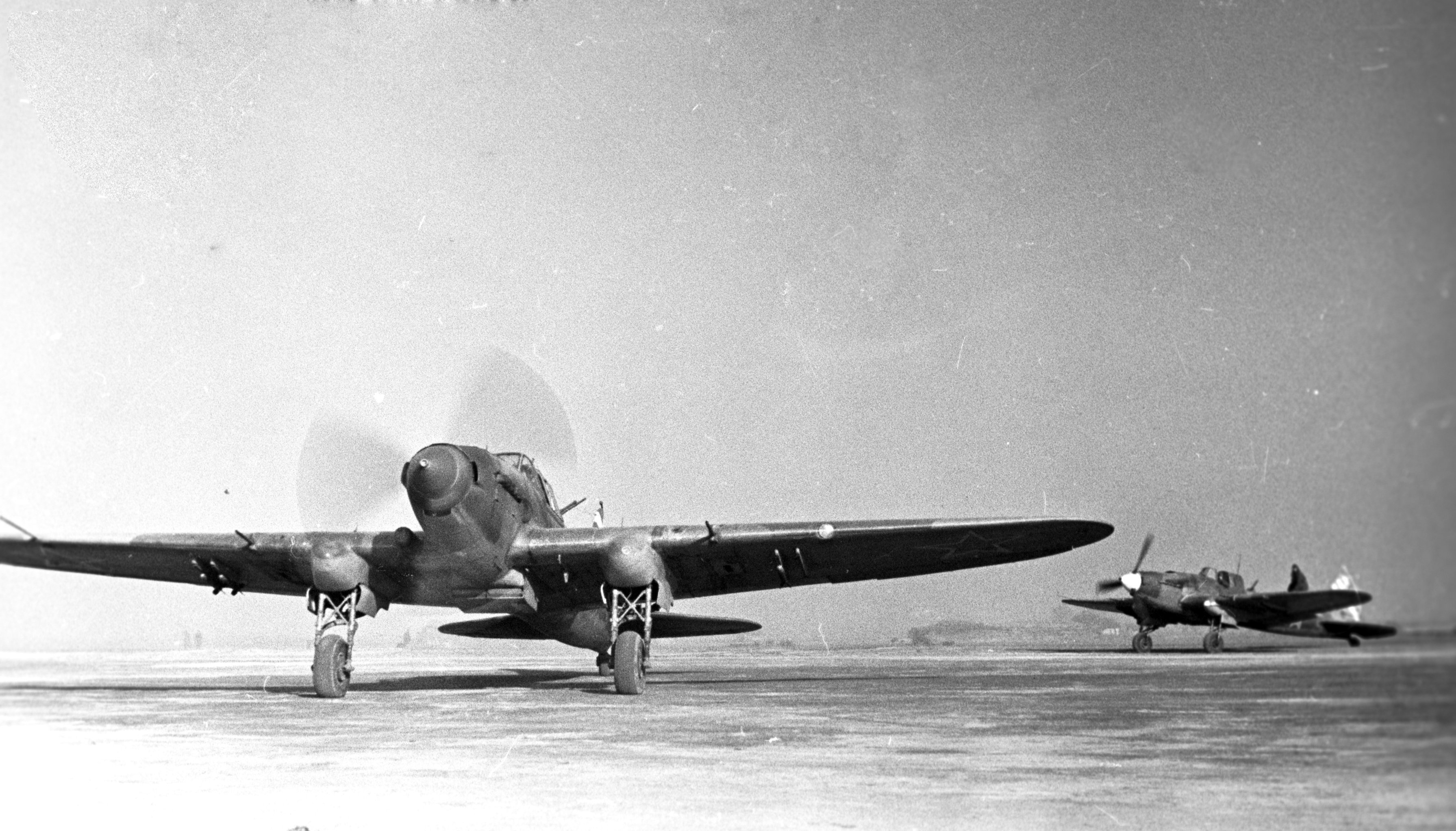 Советский самолет 1945. Ил-2 1943. Ил 2 Великой Отечественной войны 1941-1945. Ил 2 1942. Самолёт Великой Отечественной войны ил-2.