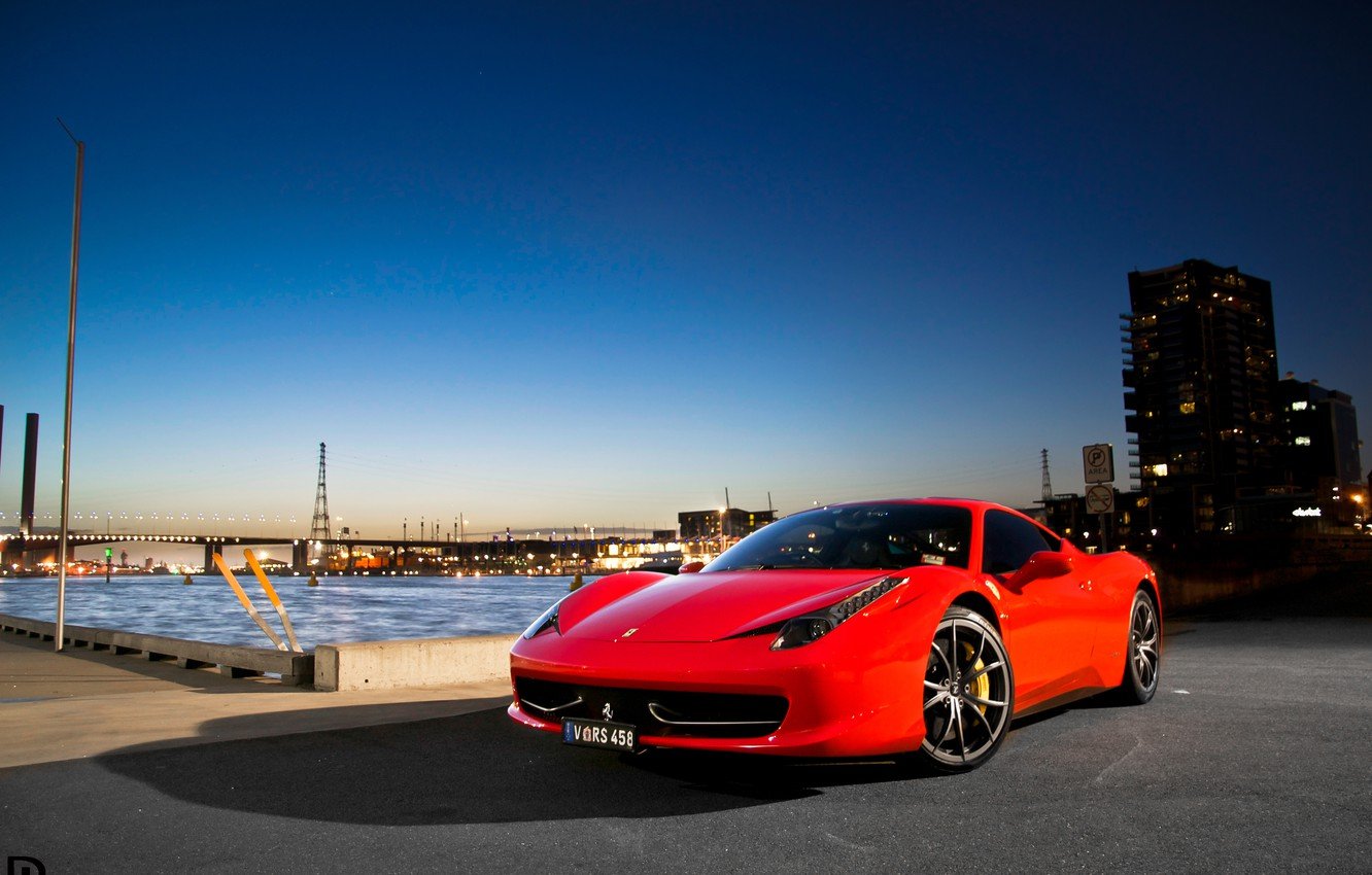 Ferrari 458 Italia Fon Red