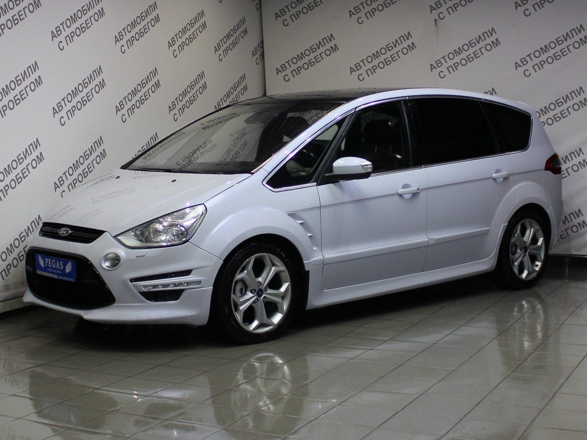 Форд s max 2.0. Ford s Max 2013. Форд s Max 2012 белый. Ford s Max 2. Ford s Max 2 Рестайлинг.