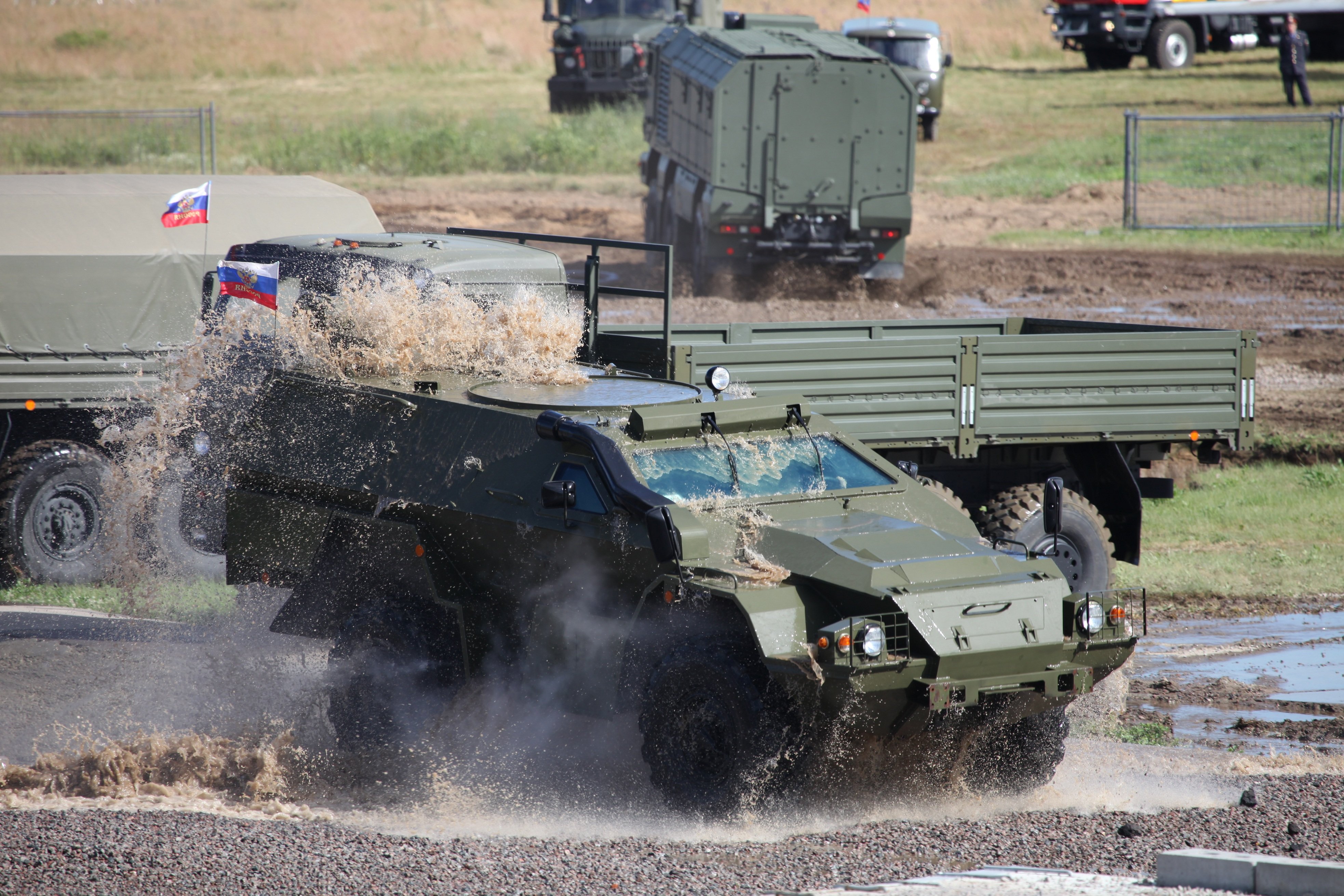 Виталий кузьмин фото военной техники