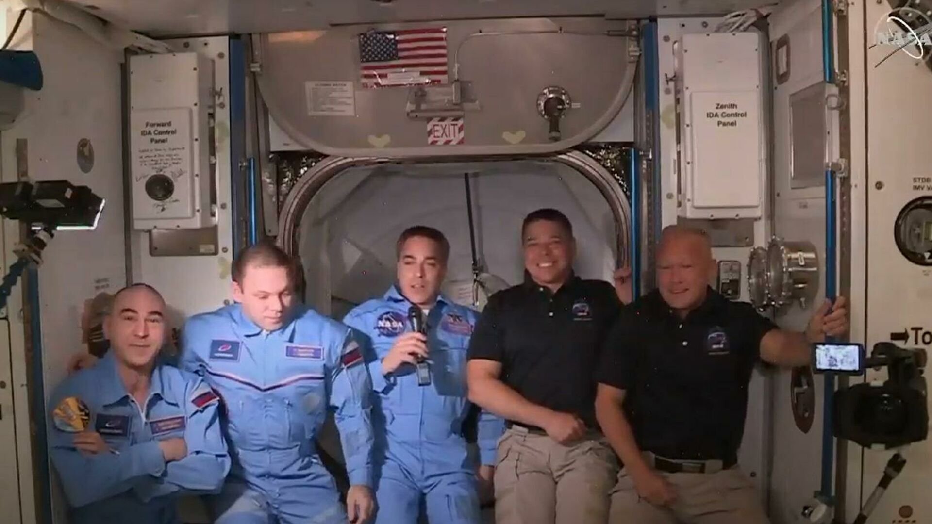 Экипаж SPACEX Dragon Crew
