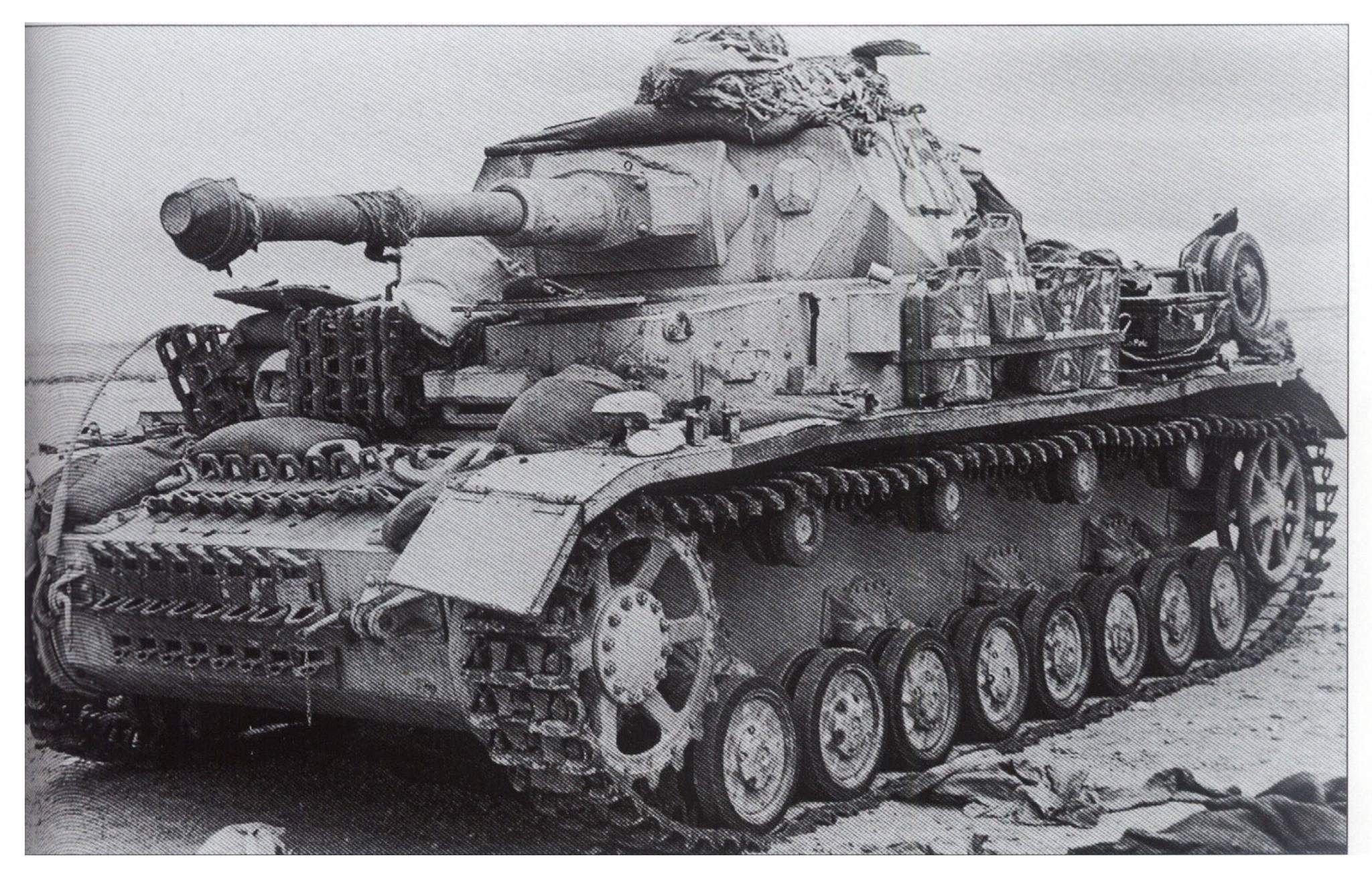 Первая а четвертая т. Панцер 4 танк. Танк PZ 4 Ausf g. PZ 4 Ausf f2. Танк PZ Kpfw 4 g.