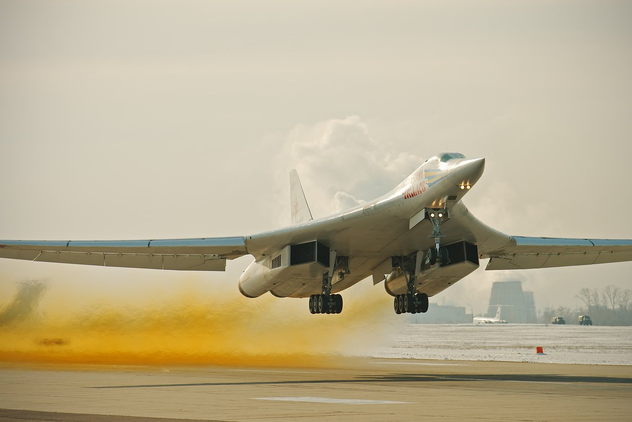 Ту-160 белый лебедь взлет