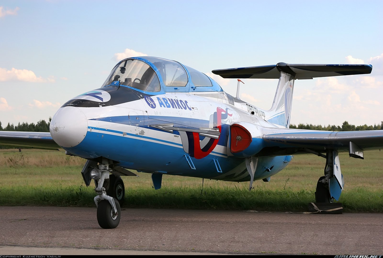 Л29 самолет. Л-29 Дельфин. Aero l-29. Aero l-29 Delfin.