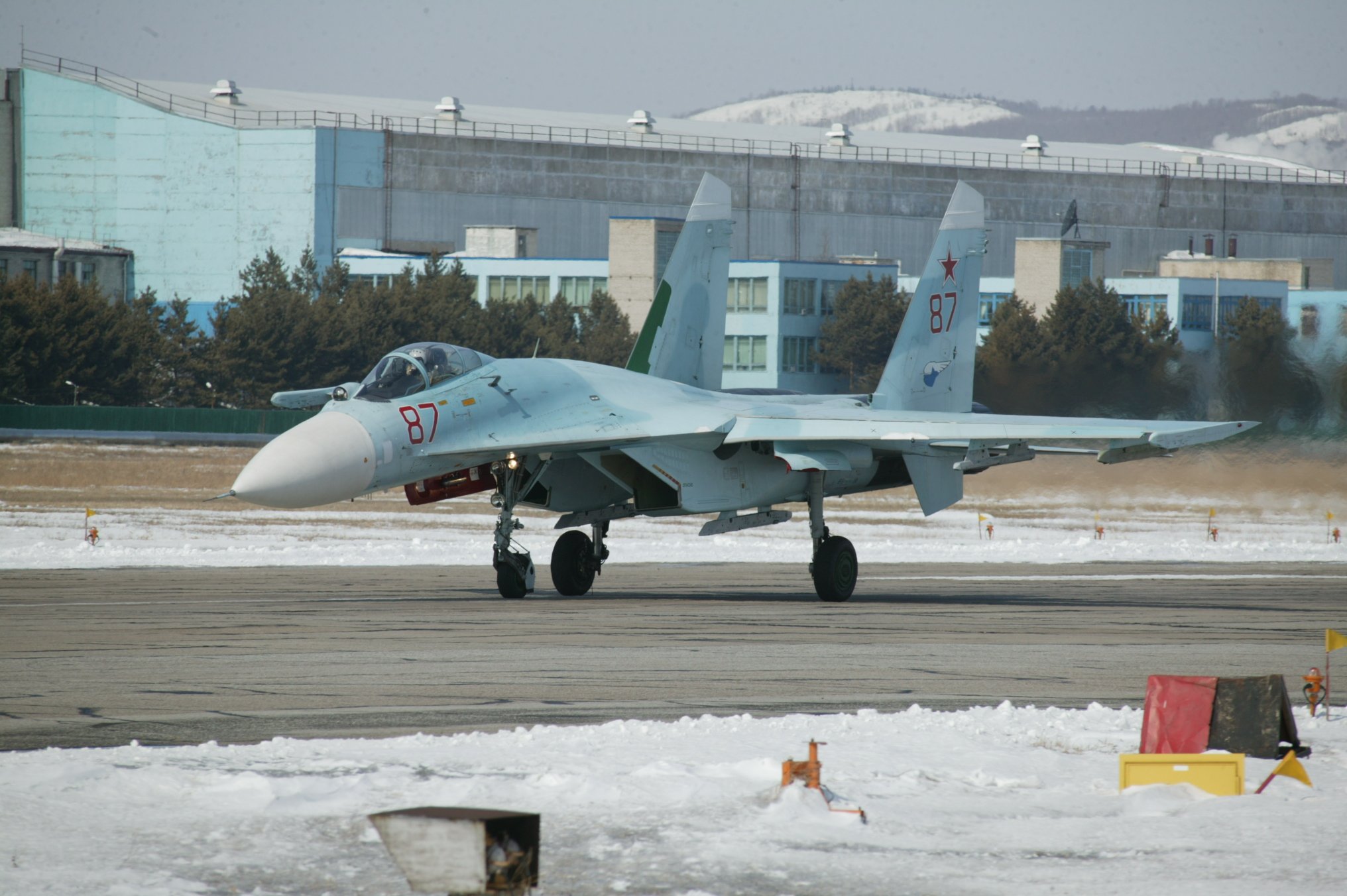 аэропорт в комсомольске на амуре