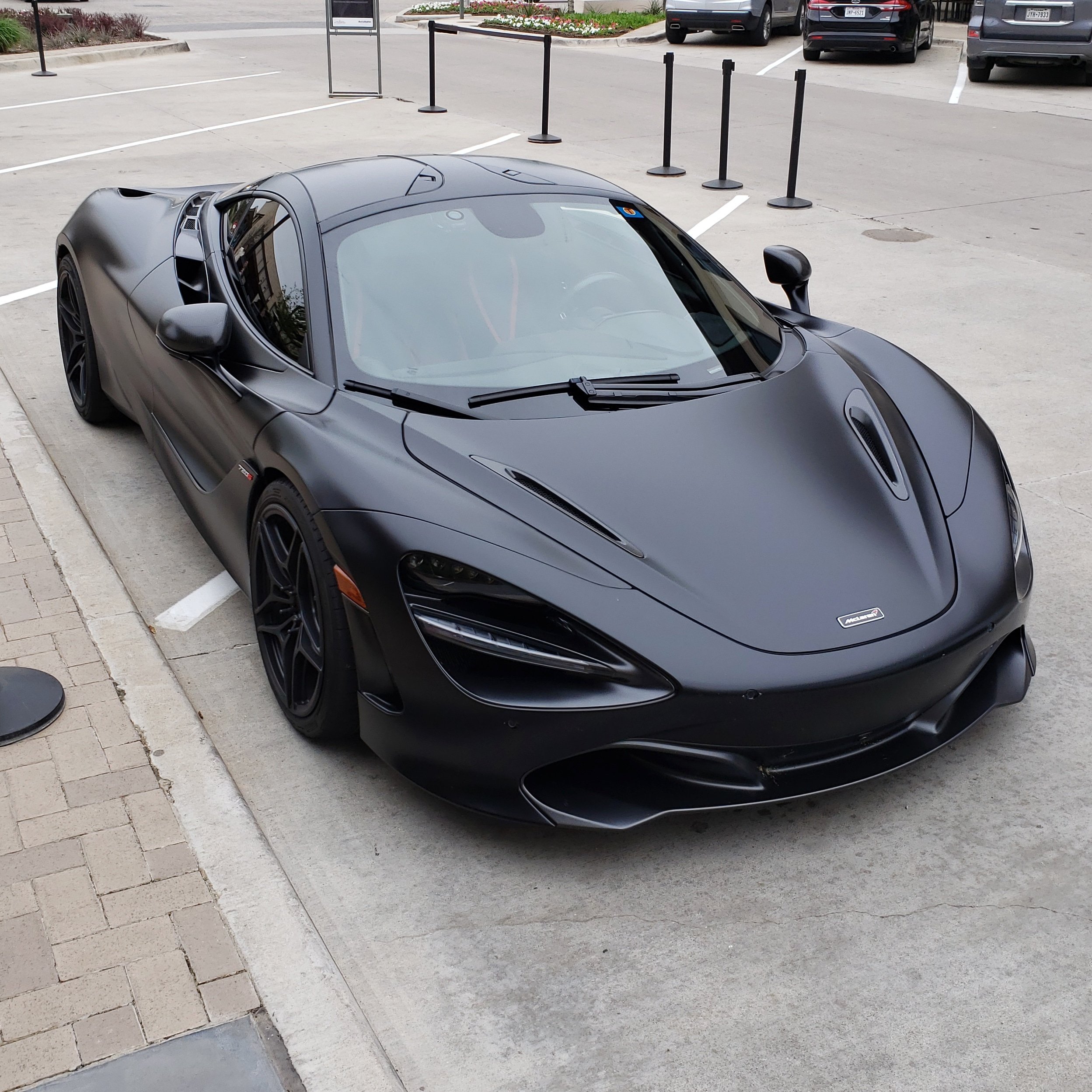 MCLAREN 720s спидометр