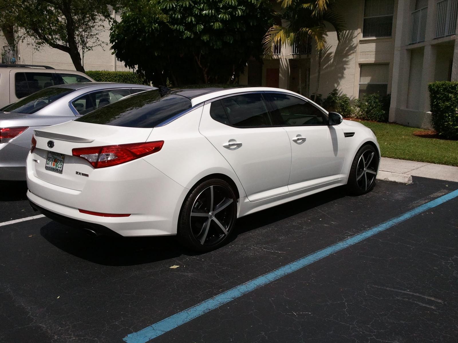 Kia Optima 2012 r20