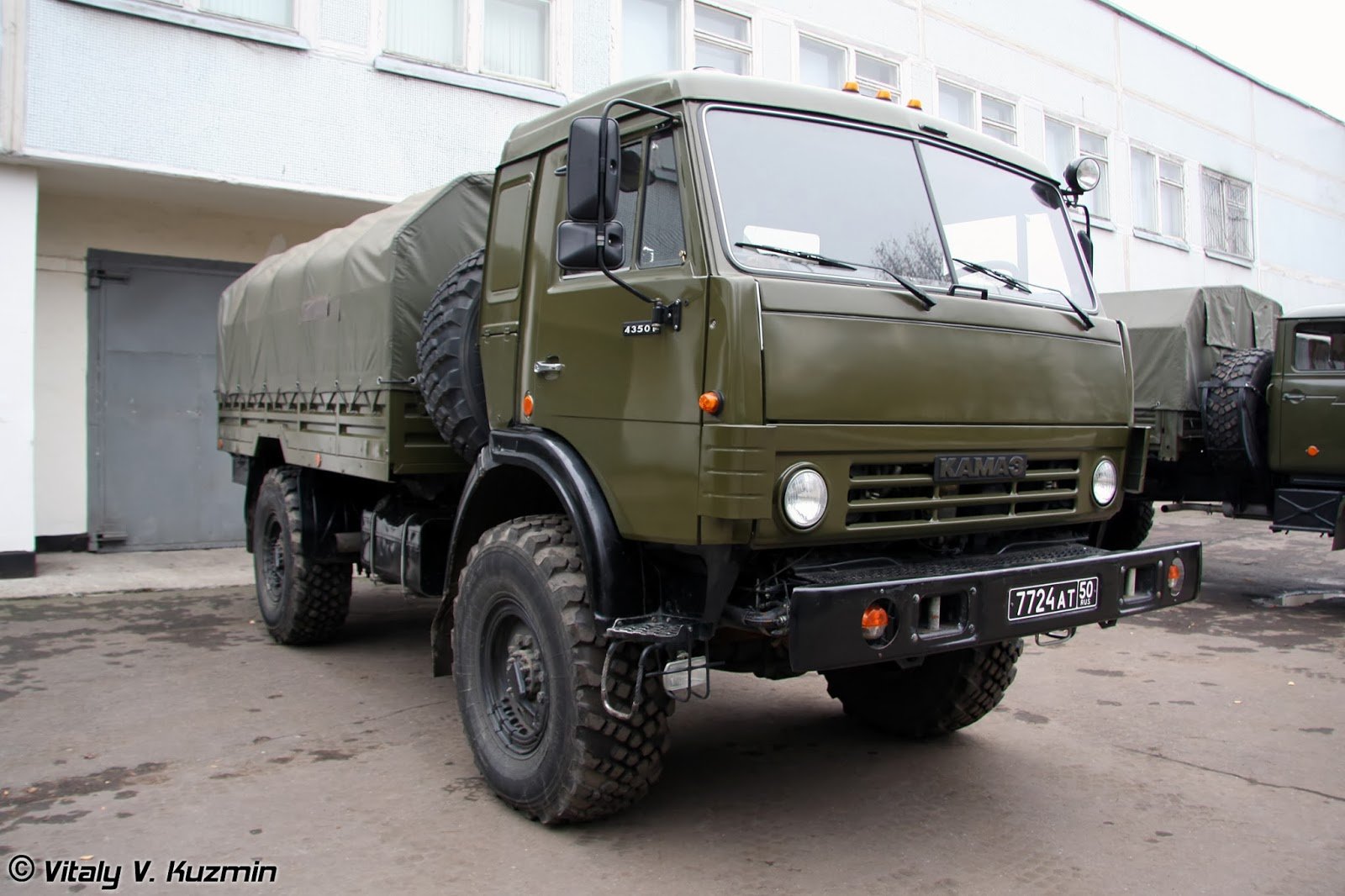 Камаз 43501. КАМАЗ 43501 военный. КАМАЗ 43501 р142дк. КАМАЗ 43501 ДОСААФ.