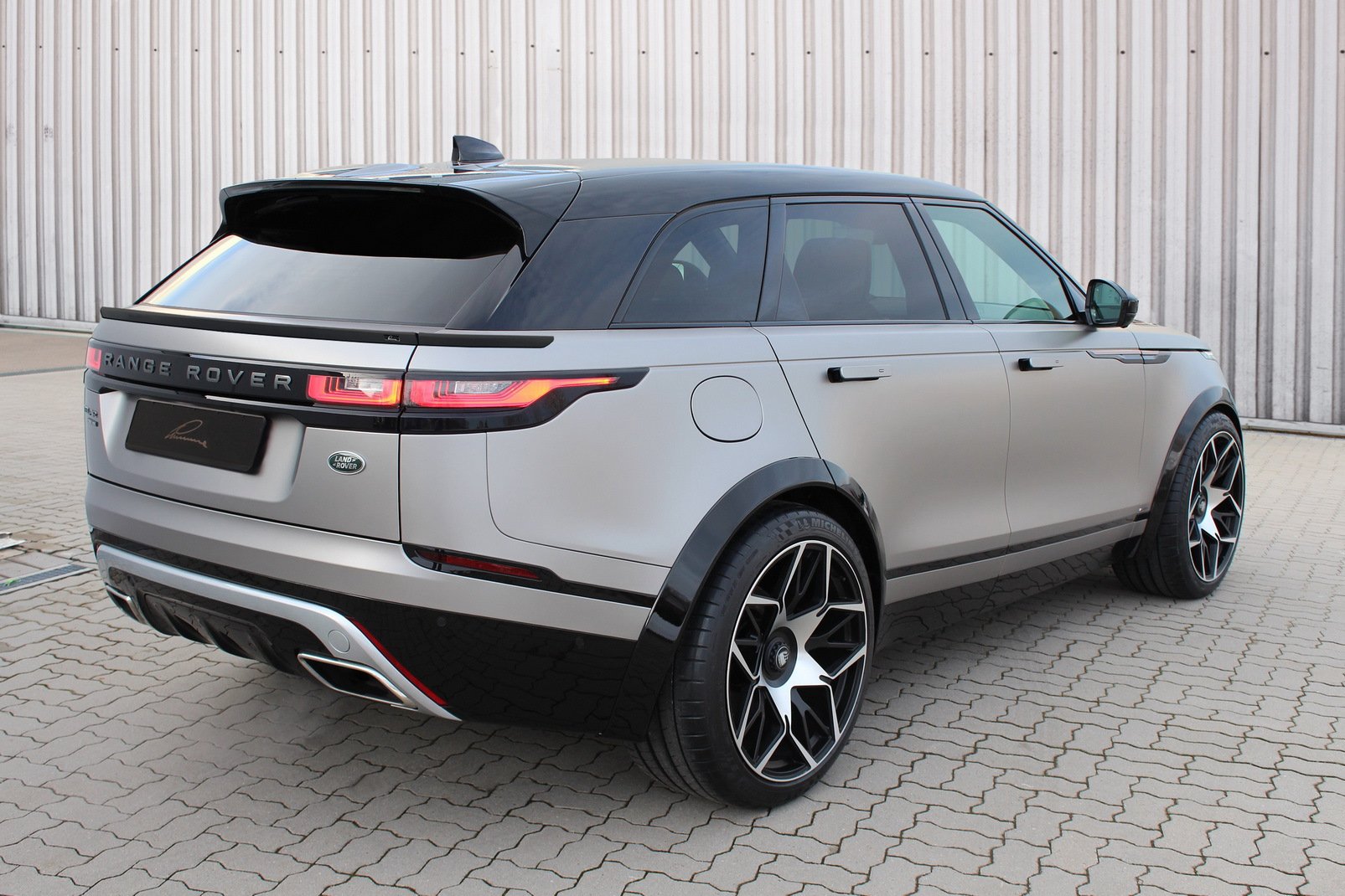 Range rover velar. Range Rover Velar Tuning. Range Rover Velar 22 диски. Range Rover Velar r21.