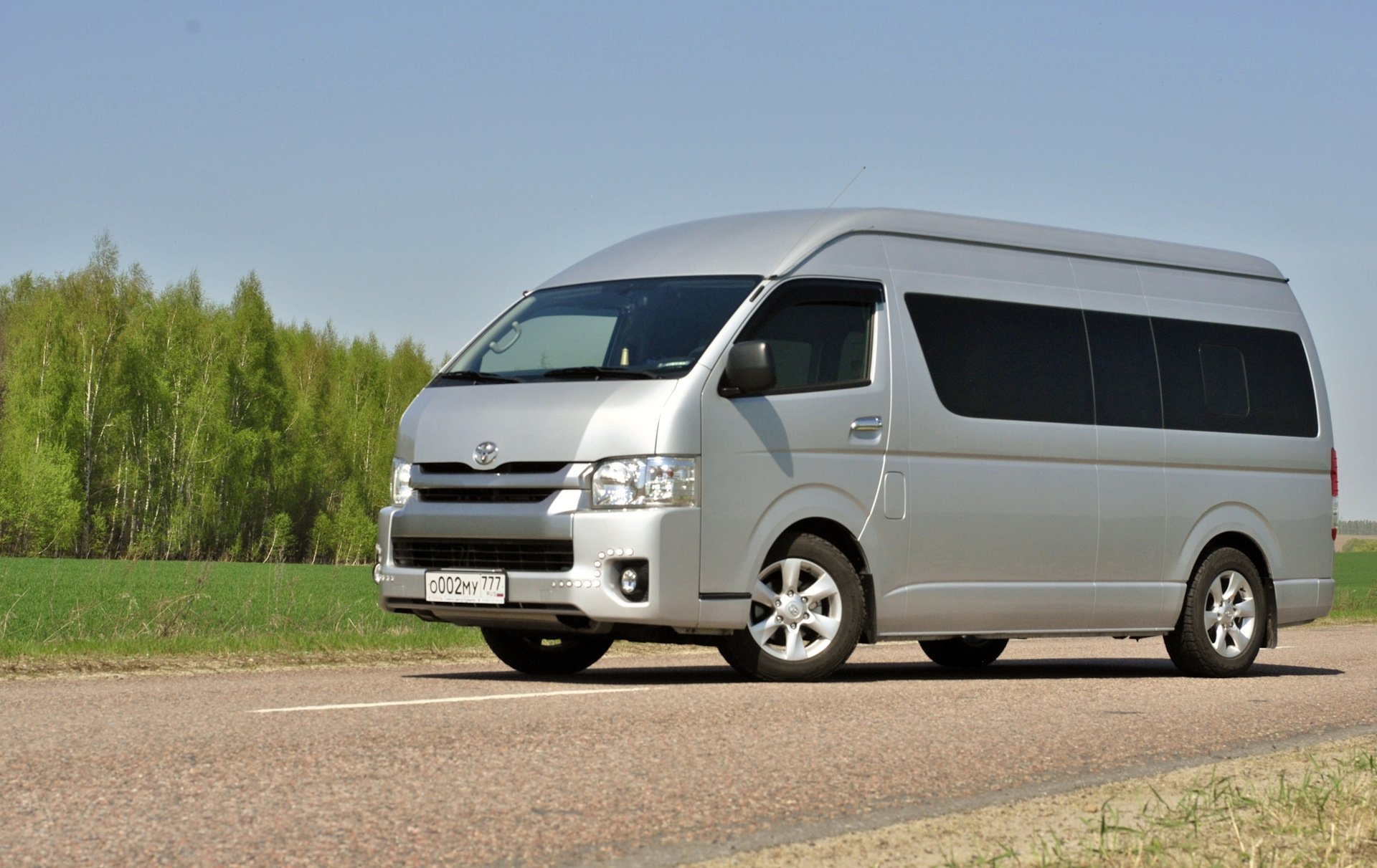 Toyota hiace. Toyota Hiace h200 2014. Toyota Hiace 2. Toyota Hiace 200. Toyota Hiace h200 фургон.