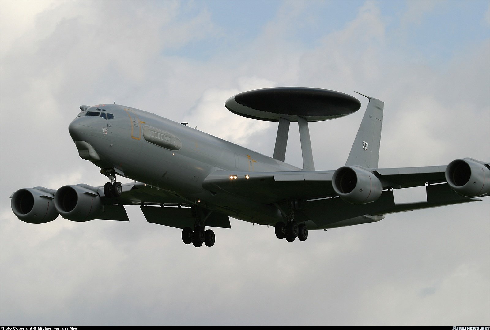 Авакс самолет. Boeing e-3f Sentry. ДРЛО Boeing 707. E-3f AWACS. Boeing 707 e-3c.