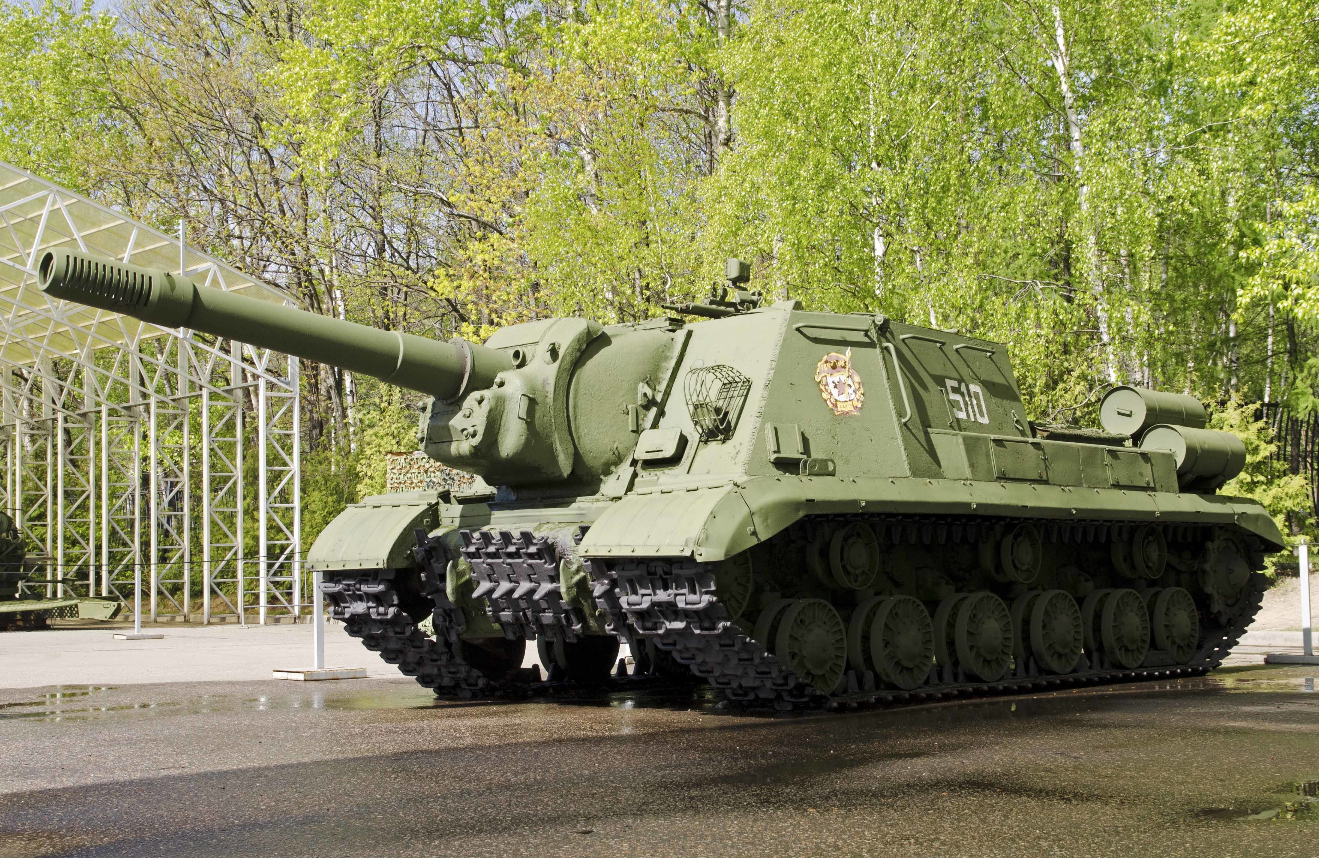 Самоходная артиллерийская установка времен великой отечественной. Су-152 самоходная. Танк Су 152. Самоходная гаубица Су-152. Су 152 Калибр пушки.