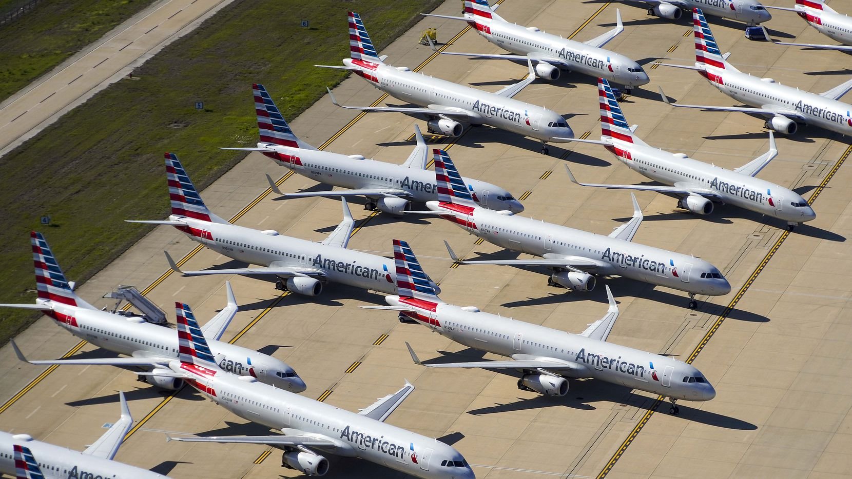 Авиакомпания American Airlines