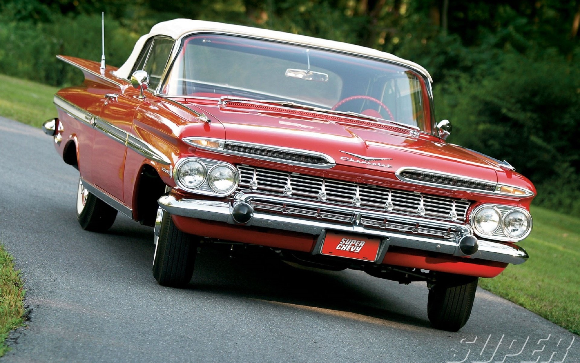 Первое поколение автомобилей. Chevrolet Impala 1967. Chevrolet Impala 1959 года. 1959 Chevrolet Impala Coupe. Шевроле Impala.