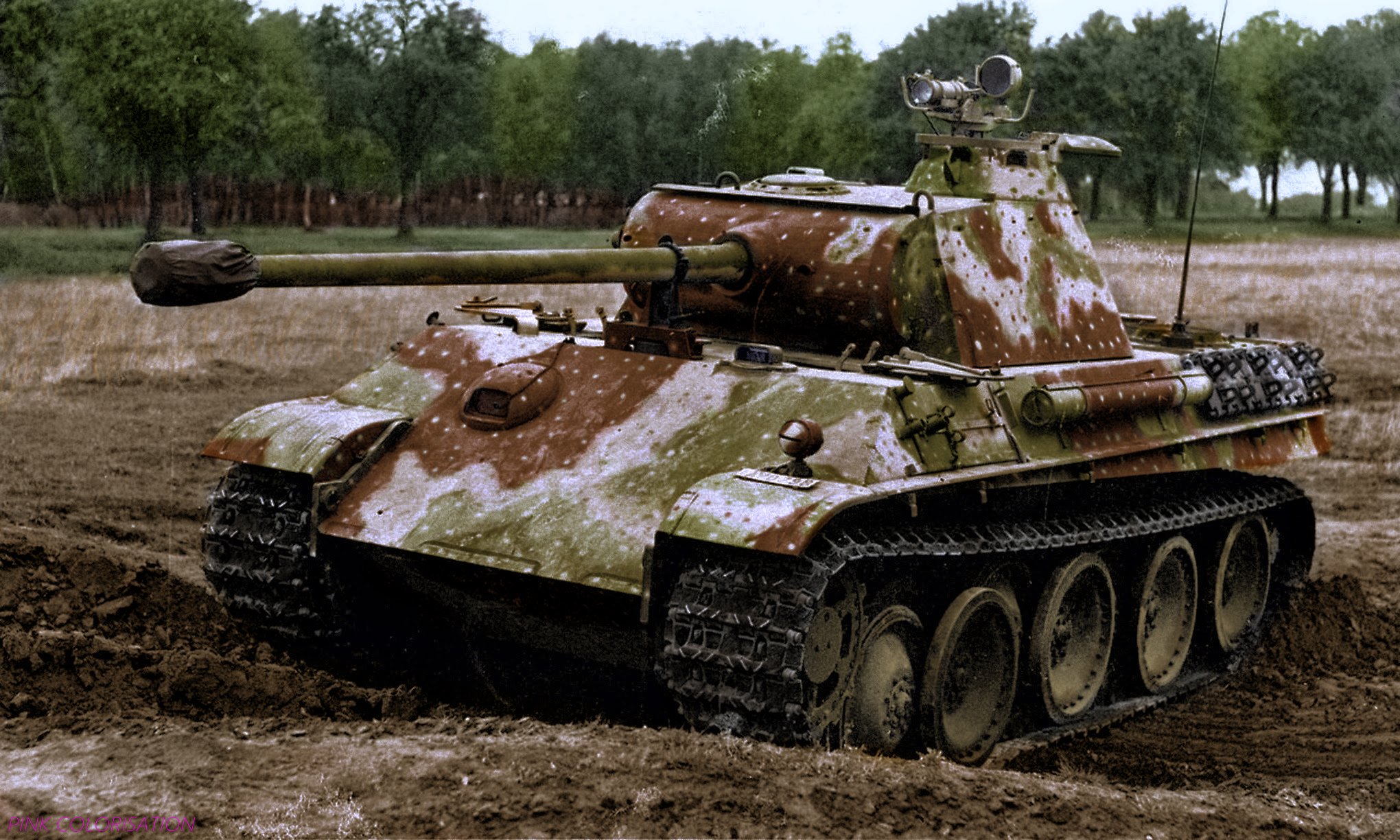 Немецкие танки времен великой отечественной. Немецкий танк пантера. Танк «пантера» (PZKPFW V «Panther»). Пантера танк второй мировой. Panzerkampfwagen v «пантера».