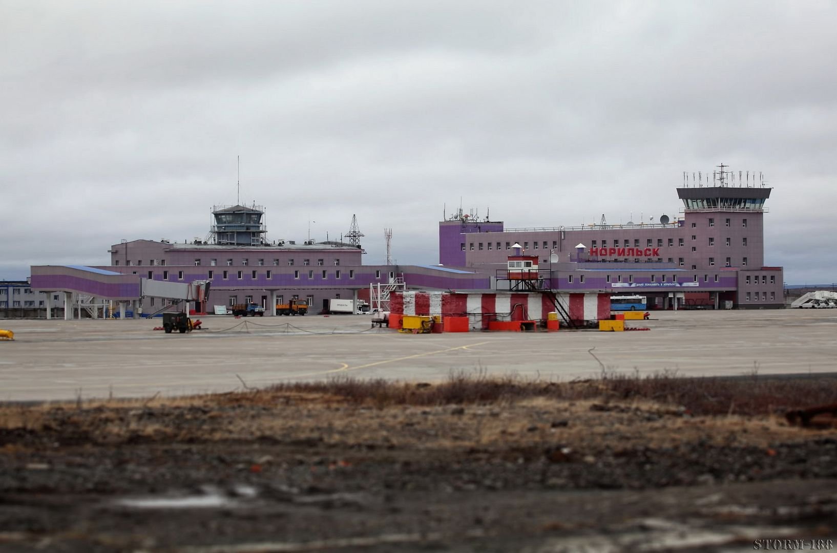 Норильск алыкель. Норильский аэропорт. Талнах аэропорт Алыкель. Аэропорт города Норильска.