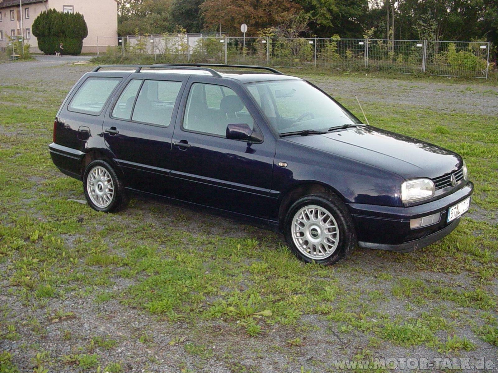 Гольф 3 минск. VW Golf 3 универсал. Volkswagen Golf 3 variant универсал. Фольксваген гольф универсал 1996. Volkswagen Golf универсал 1998.