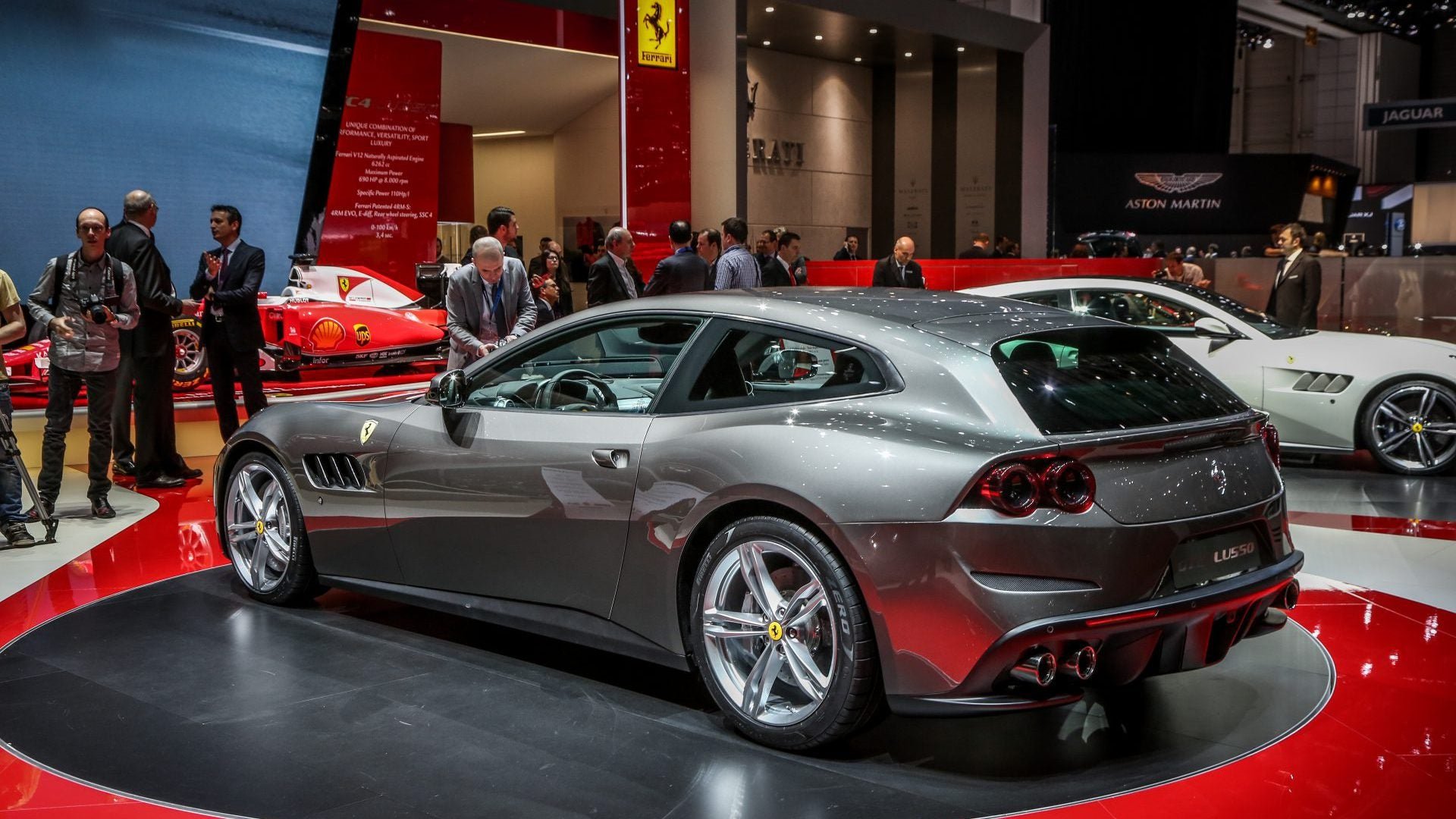 Ferrari fx16 SUV