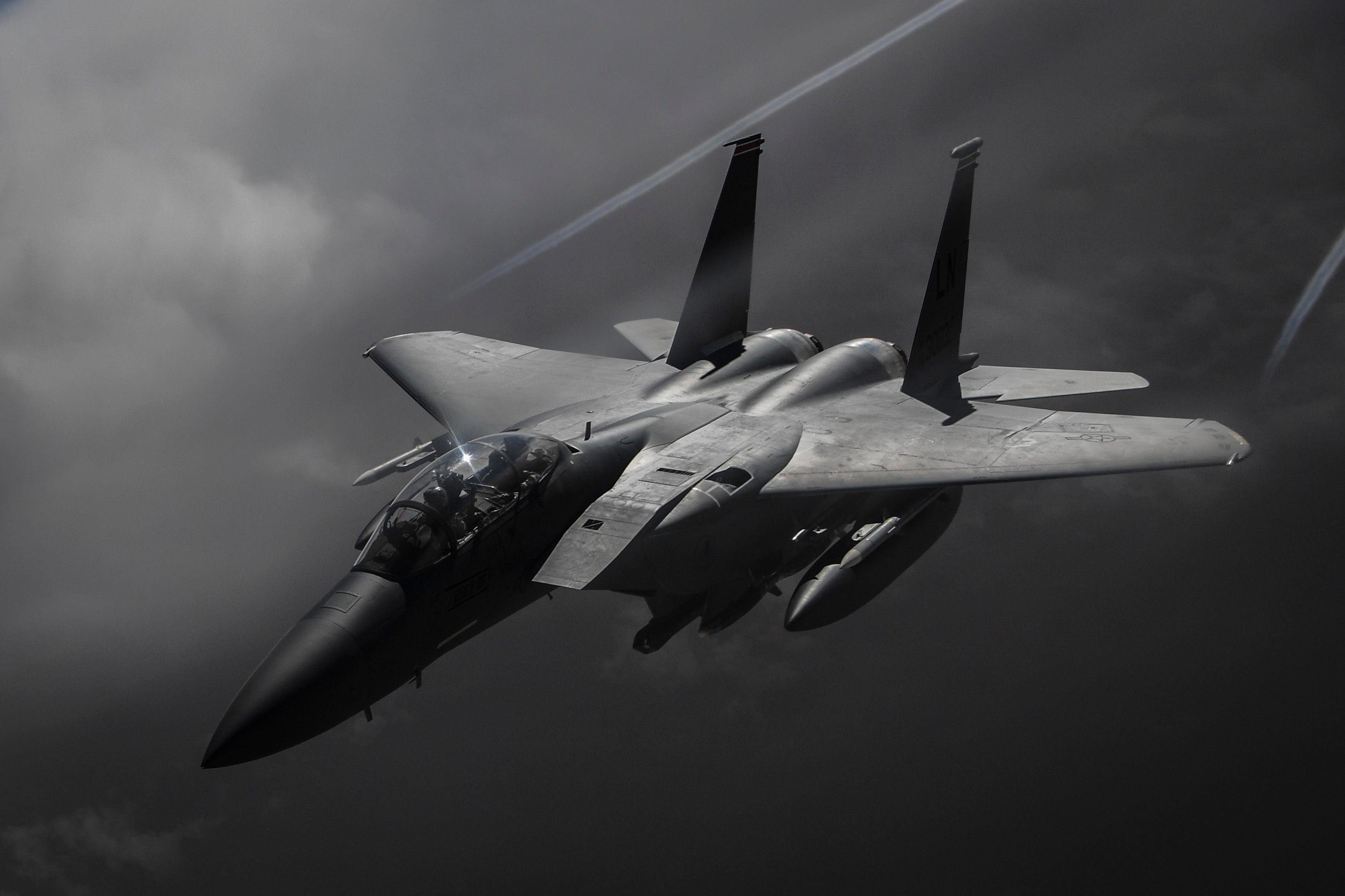 F 15 рисунки. F-15 Strike Eagle. Истребителей f-15e Strike Eagle США. ВВС США Ф-15. Истребитель f15 jhbufv.